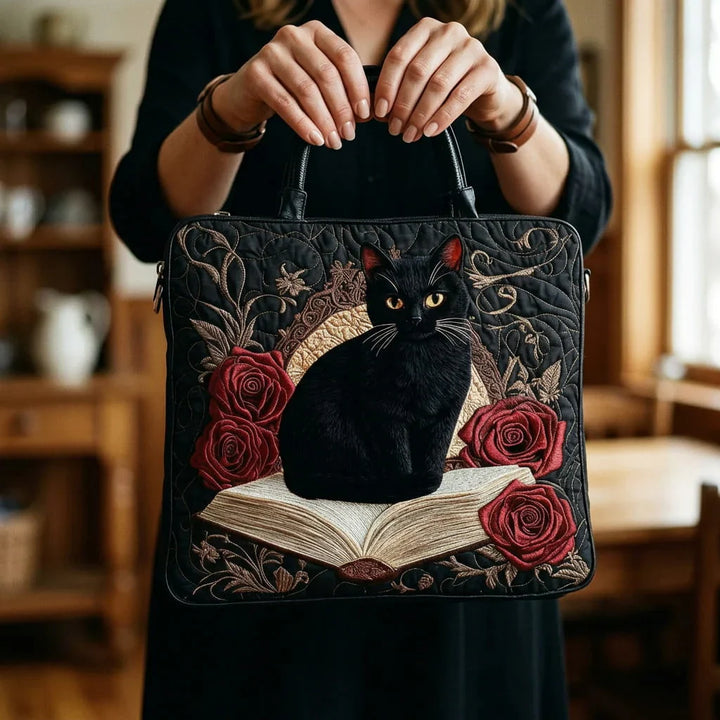 Bolso Acolchado Artesanal - Gato Negro sobre Libros